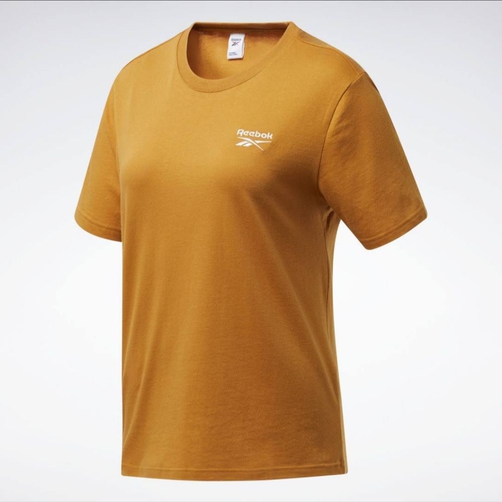 Reebok Women's Classic Split Vector logo Graphic Tee Size L and XL